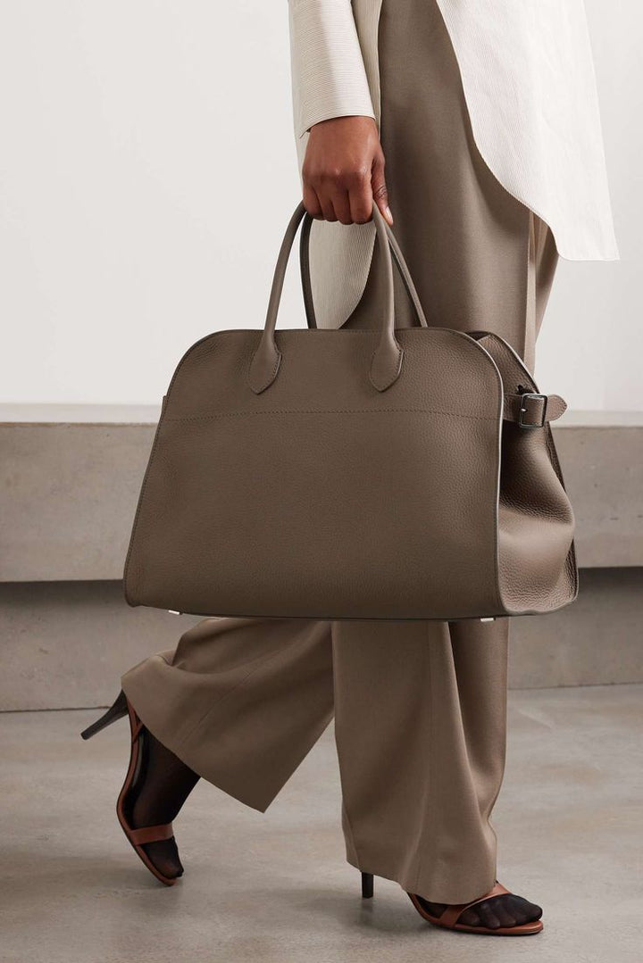 Sara - Timeless Elegance Suede Handbag