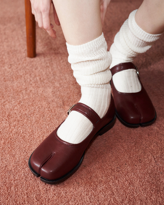 Chic Adjustable Tabi Mary Janes