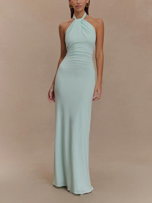 Laguna - Effortless Elegance Slinky Halter Maxi Dress