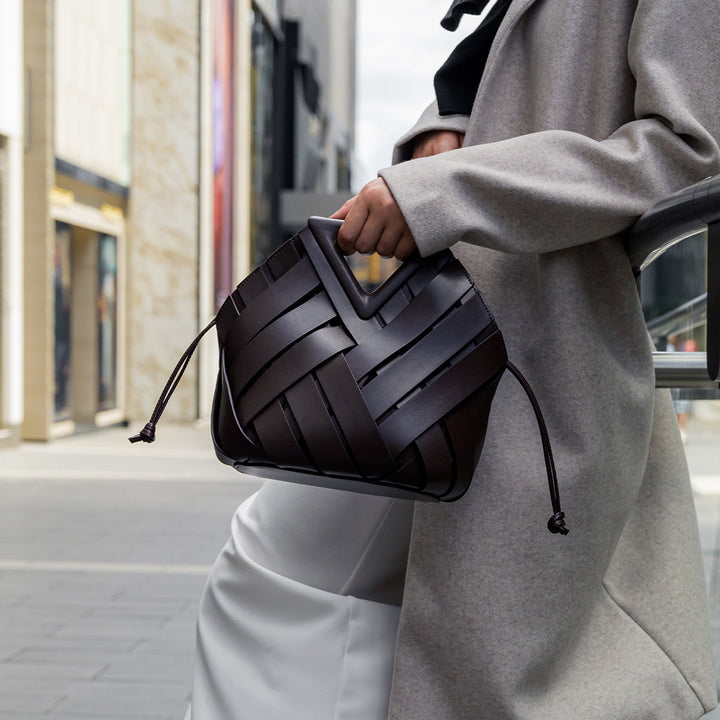 Laila - Effortless Everyday Crescent Handbag