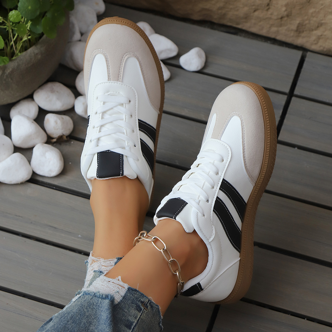 Heritage 80s Style Lightweight Sneakers