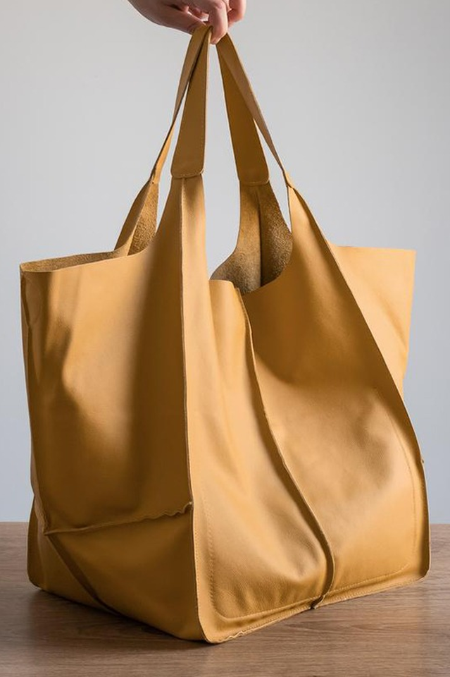 Sofia - Effortless Everyday Leather Tote Bag