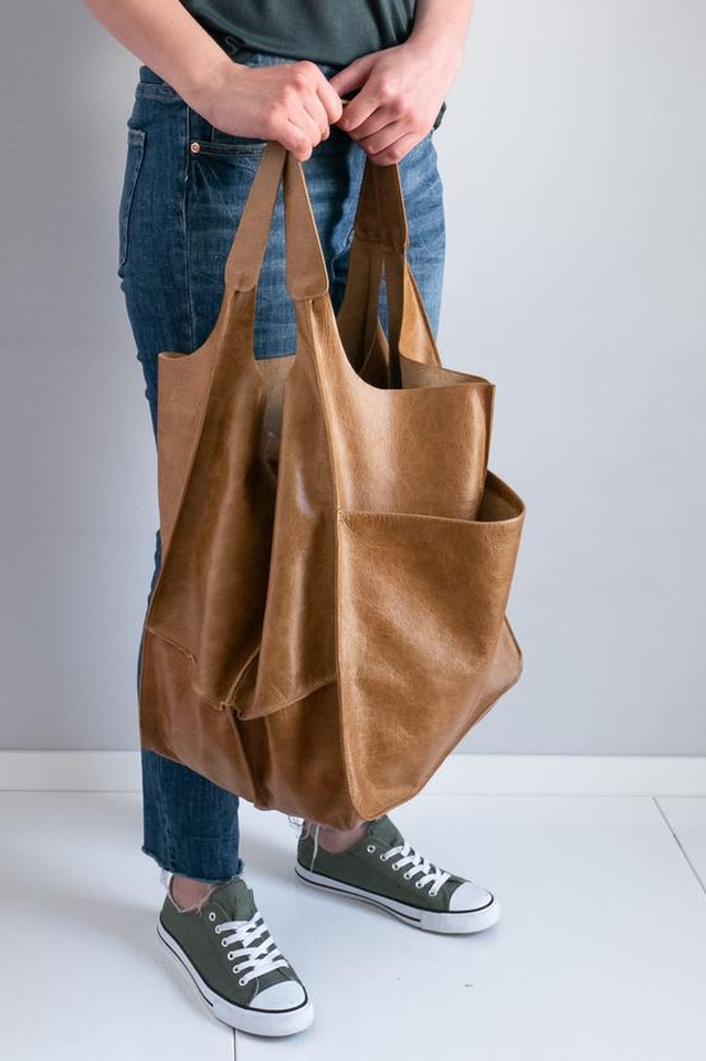 Sofia - Effortless Everyday Leather Tote Bag